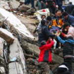 اخبار لحظه به لحظه از زلزله ترکیه و سوریه / شمار قربانیان به ۳۶۸۵ نفر رسید / 18 بهمن 1401