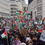 شعارهای ضد صهیونیستی بار دیگر پایتخت انگلیس را به لرزه درآورد / 14 بهمن 1402