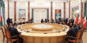 پزشکیان: روابط ایران و بلاروس باید عمیقتر و پایدارتر پایهریزی شود / آمادگی تهران برای امضای معاهده راهبردی با مینسک