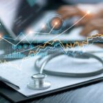 تأثیر فناوری اطلاعات سلامت بر بهبود عملکرد مالی بیمارستان/ 29 شهریور 1403