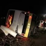 واژگونی اتوبوس در مه ولات ۳ کشته و ۲۸ مصدوم داشت