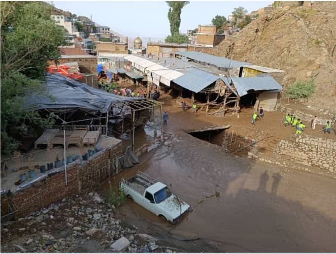 9b924766-e56f-4bf2-9246-c9e80583c202