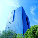 مداخله سنگین بانک مرکزی در بازار ارز؛ آغاز عرضه هم‌زمان در بازار رسمی و غیررسمی از امروز