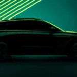 استون مارتین DBX به زودی رونمایی می‌شود