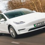 اولین بررسی رانندگی تسلا مدل Y Long Range 2022 انجام شد