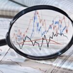 اُفت ۵ هزار واحدی شاخص کل بورس در ابتدای هفته معاملاتی