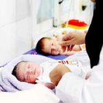 بحران کاهش جمعیت در دنیا؛ طرح تشویقی مسئولان برای ترغیب خانواده‌ها به فرزندآوری