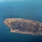 تخصیص ۳۰ میلیارد تومانی بنیاد مستضعفان برای مشکلات جزیره‌ لارک