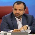 خاندوزی: در تغییر مدیران متخلف شعب بانکی درنگ نکنید!