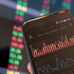 شاخص با اُفت بیش از ۱۱ هزار واحدی به استقبال تعطیلات رفت