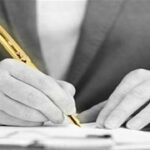 مجوز‌های وزارت ارشاد دارای امضا‌های طلایی است