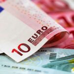 نرخ رسمی ۱۱ ارز نسبت به روز گذشته کاهش یافت