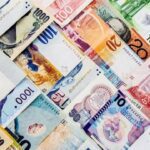 نرخ رسمی ۱۲ ارز نسبت به روز گذشته کاهش یافت