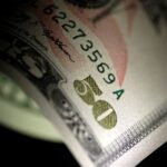 “نیما” از “سنا” فاصله ۵ هزار تومانی گرفت