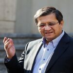 همتی: پول بی پشتوانه چاپ نکردیم