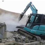 با دستور دادستانی تهران : 12 هکتار از ساخت و سازهای غیر مجاز بستر رودخانه فرحزاد تخریب شد