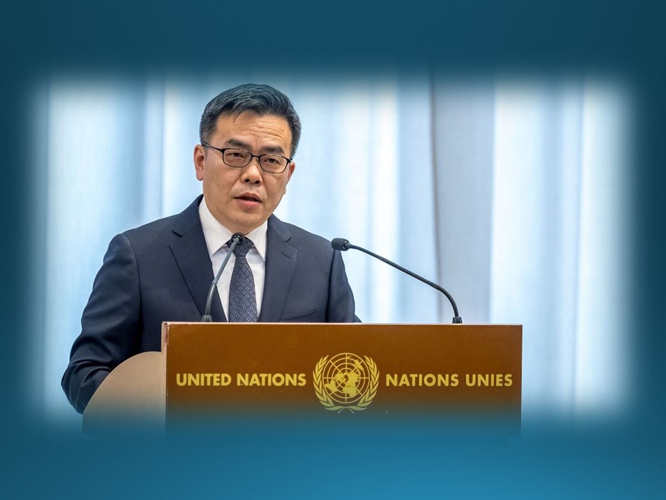 پکن در ژنو: آمریکا بحران کنترل تسلیحات هسته‌ای را رقم می‌زند