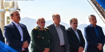 تجلیل از مهدی مهرور بهعنوان فرماندار برتر و شایسته تقدیر استان البرز